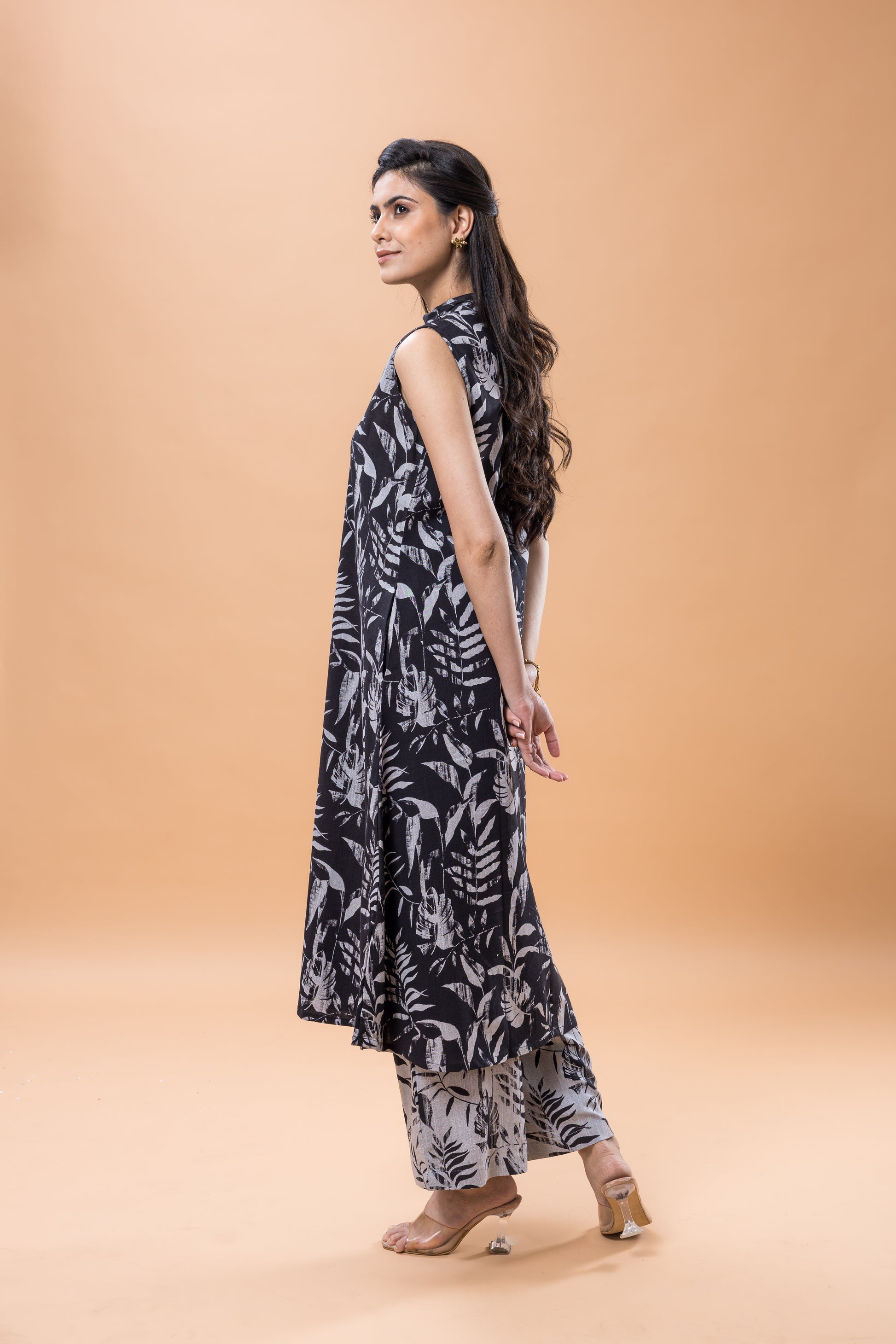 Linen Abstract print Kurta pant set