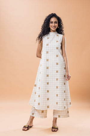 Pure Cotton Off-white checkerd Kurta pant set