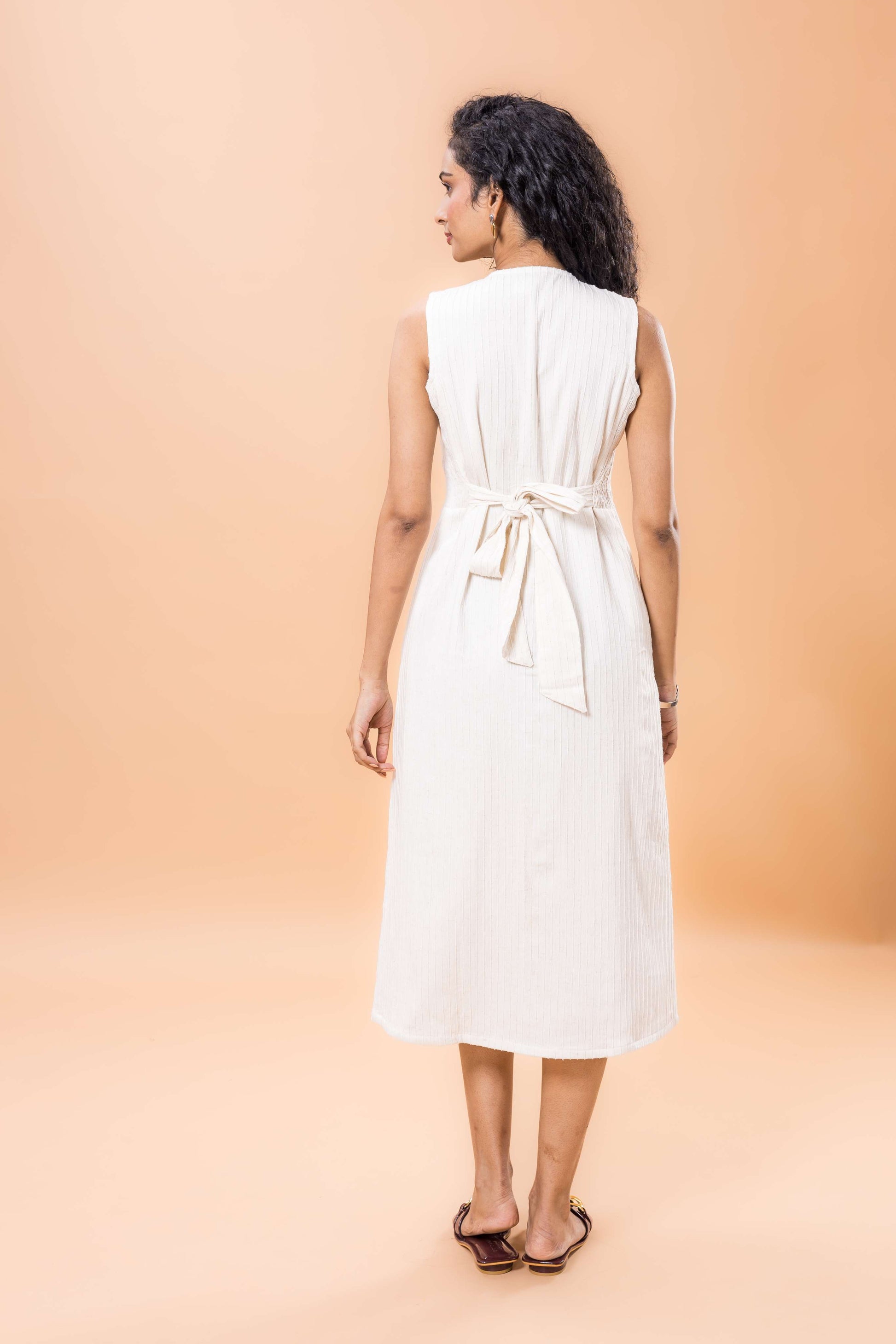 Linen White textured sleeveless dress