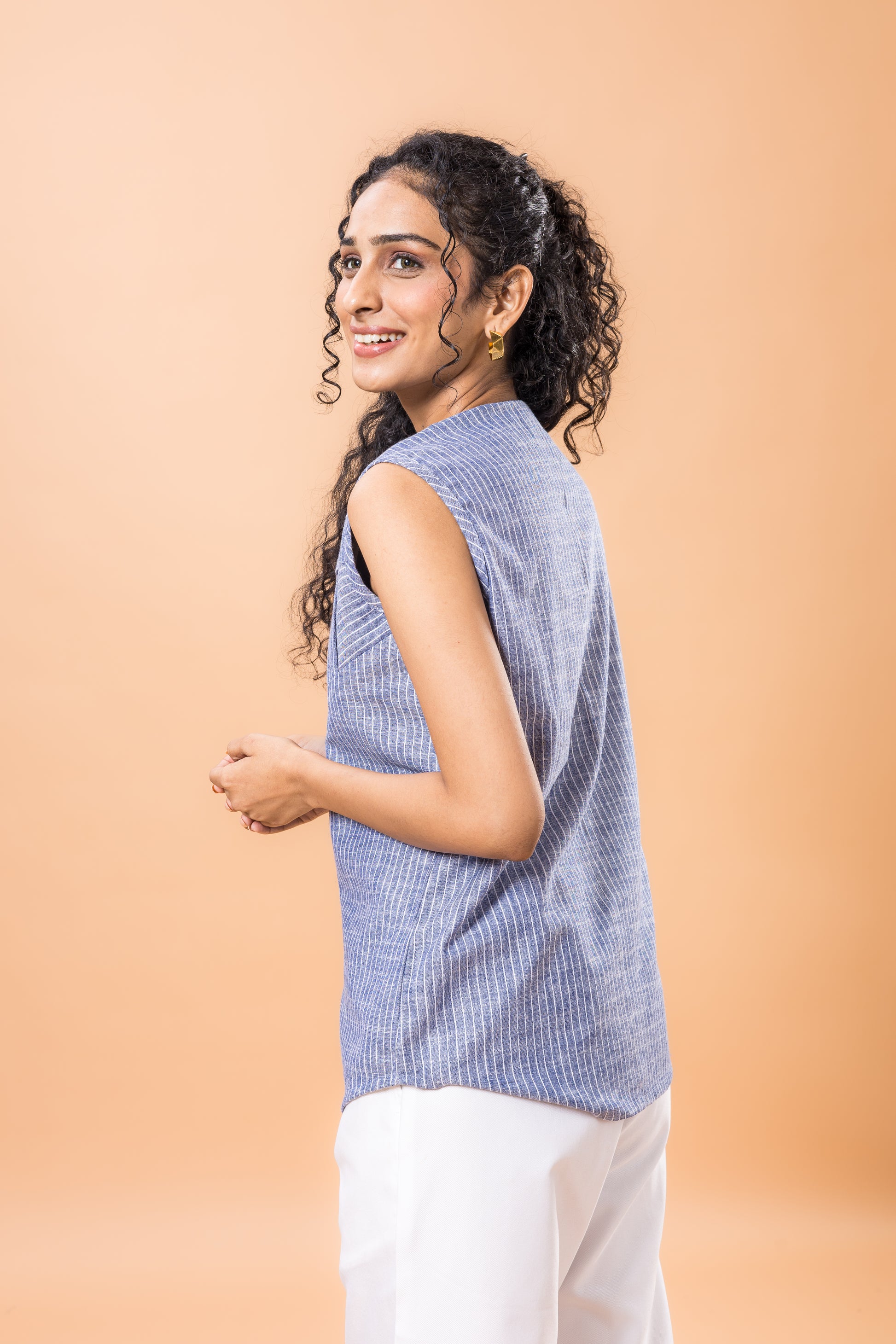 Linen blue striped top