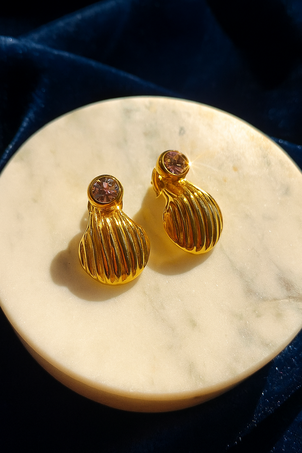 Elegant Golden Earring