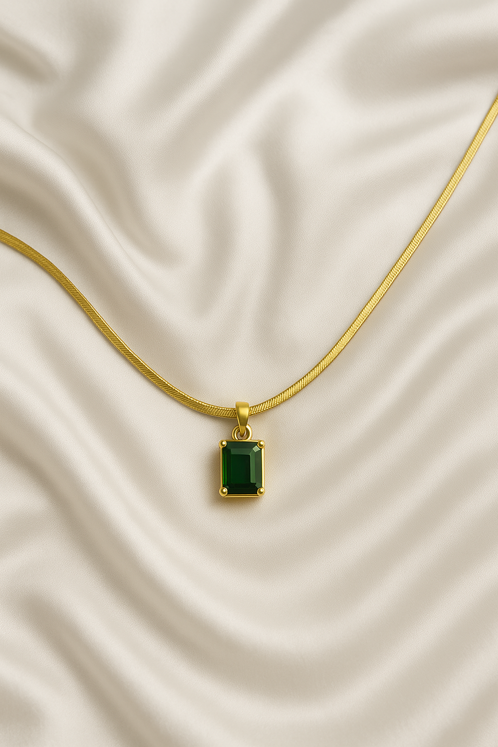 Golden Emerald Green Necklace