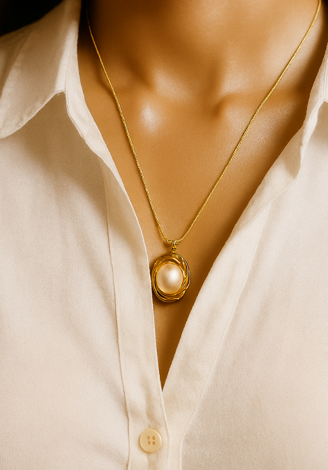 Ivory Edge Golden Necklace