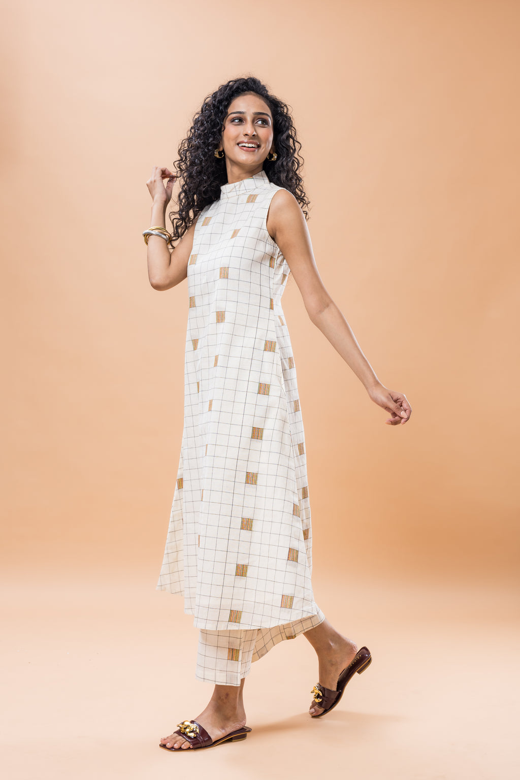 Pure Cotton Off-white checkerd Kurta pant set