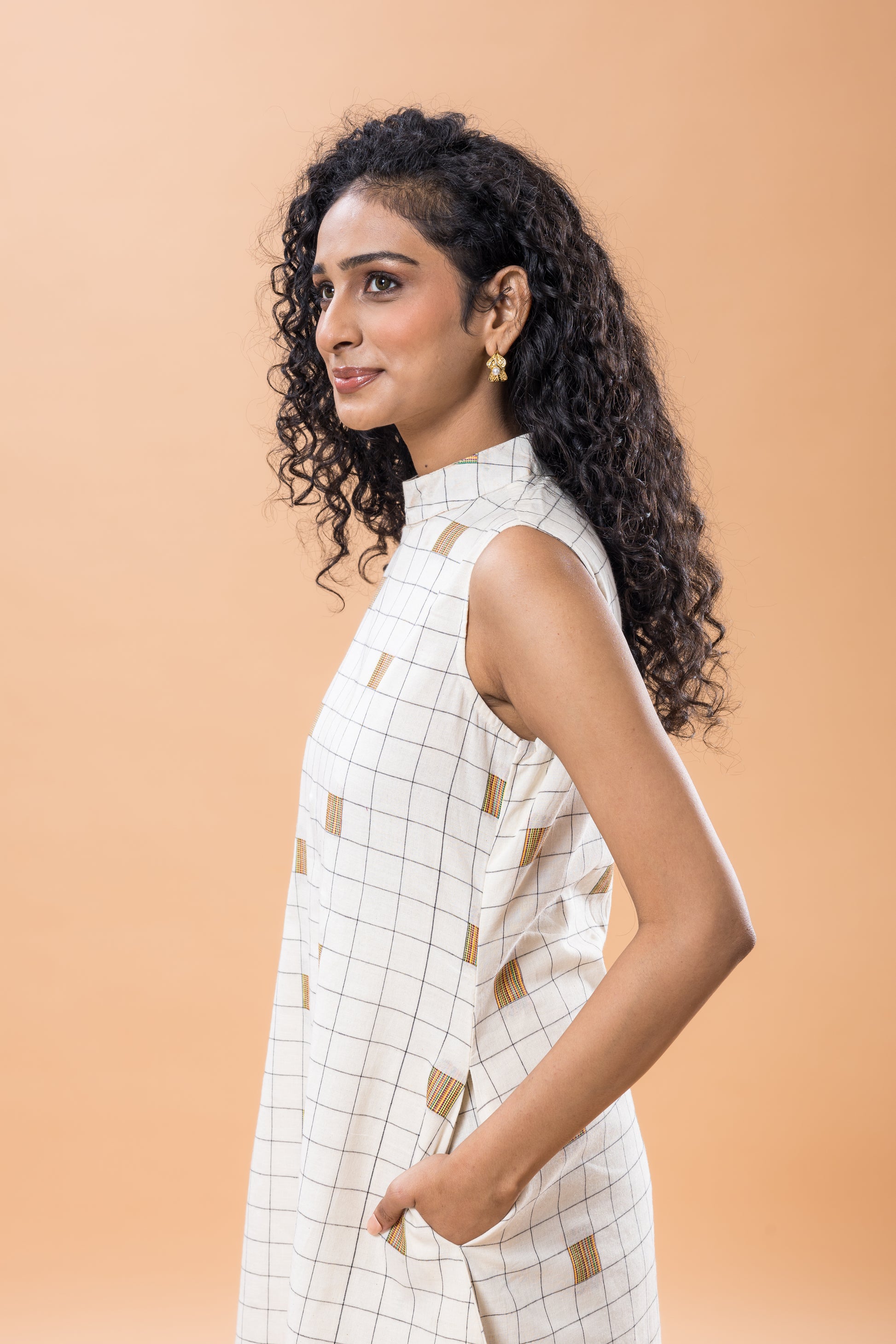 Pure Cotton Off-white checkerd Kurta pant set