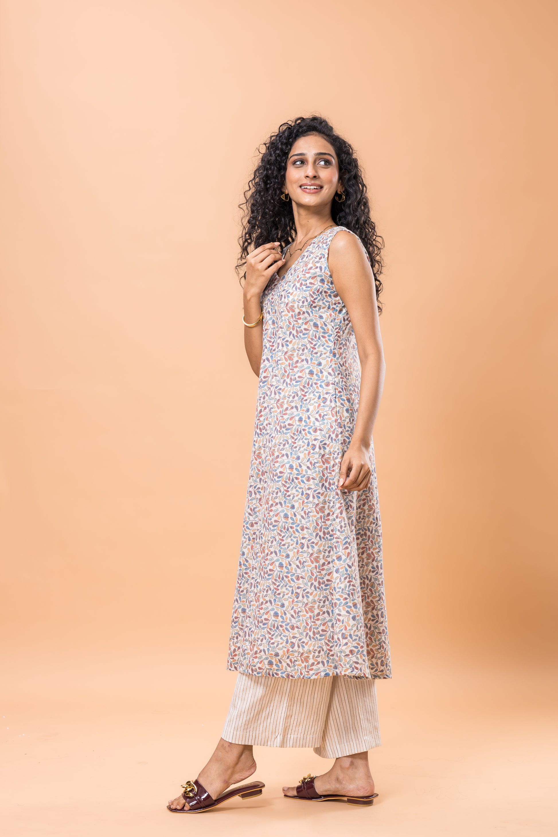 Linen Multicolor abstract print kurta pant set