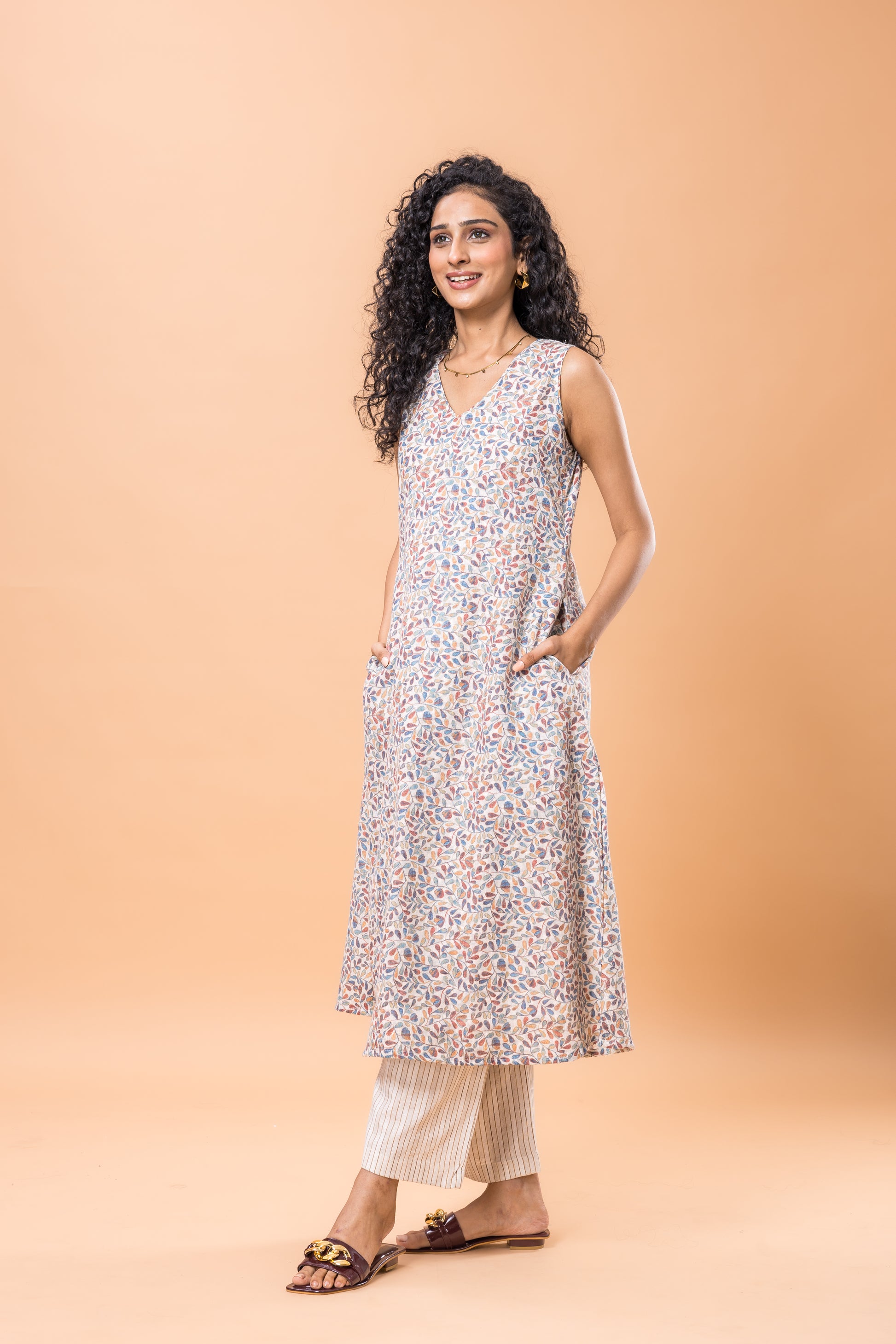 Linen Multicolor abstract print kurta pant set