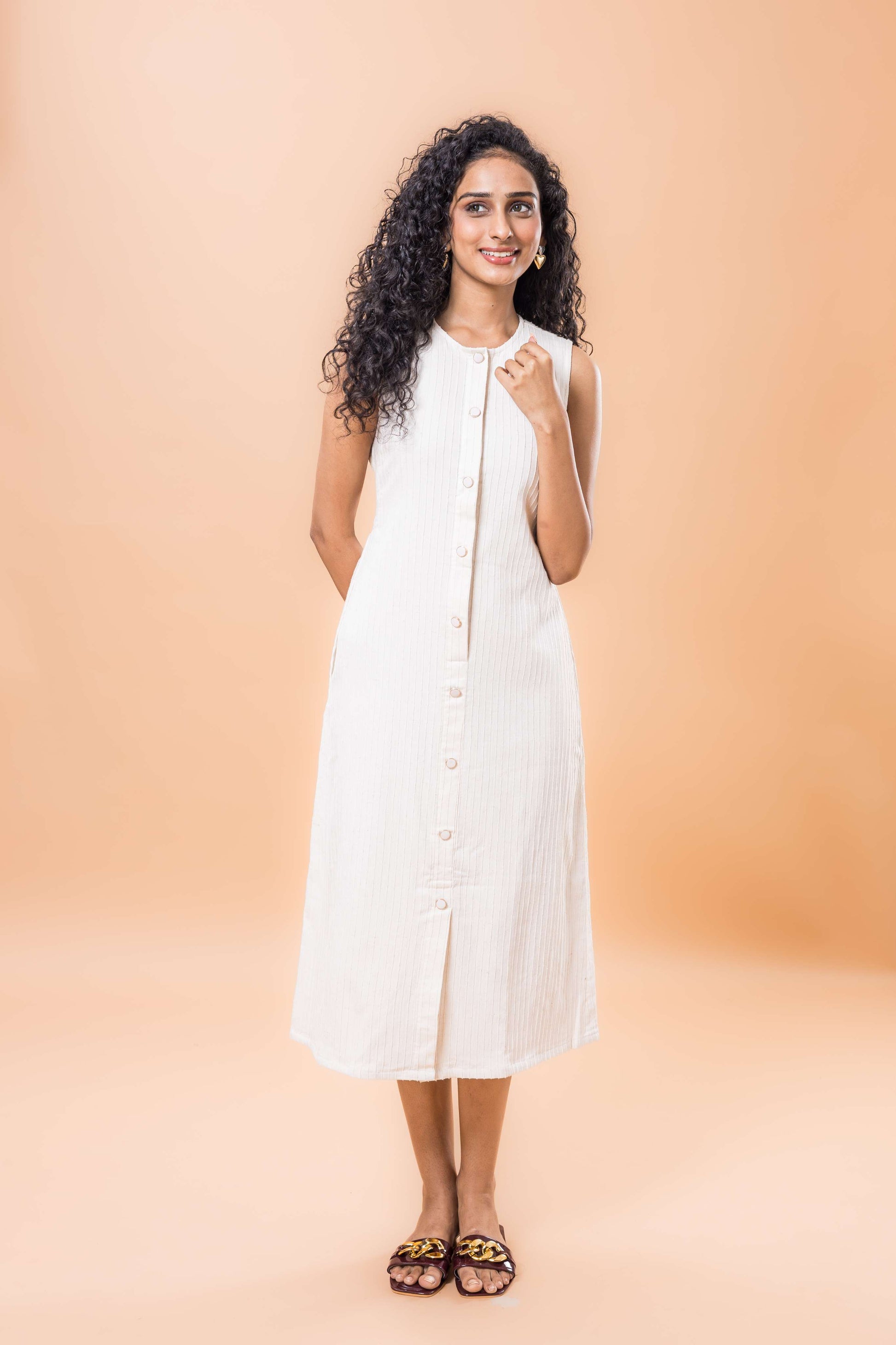 Linen White textured sleeveless dress