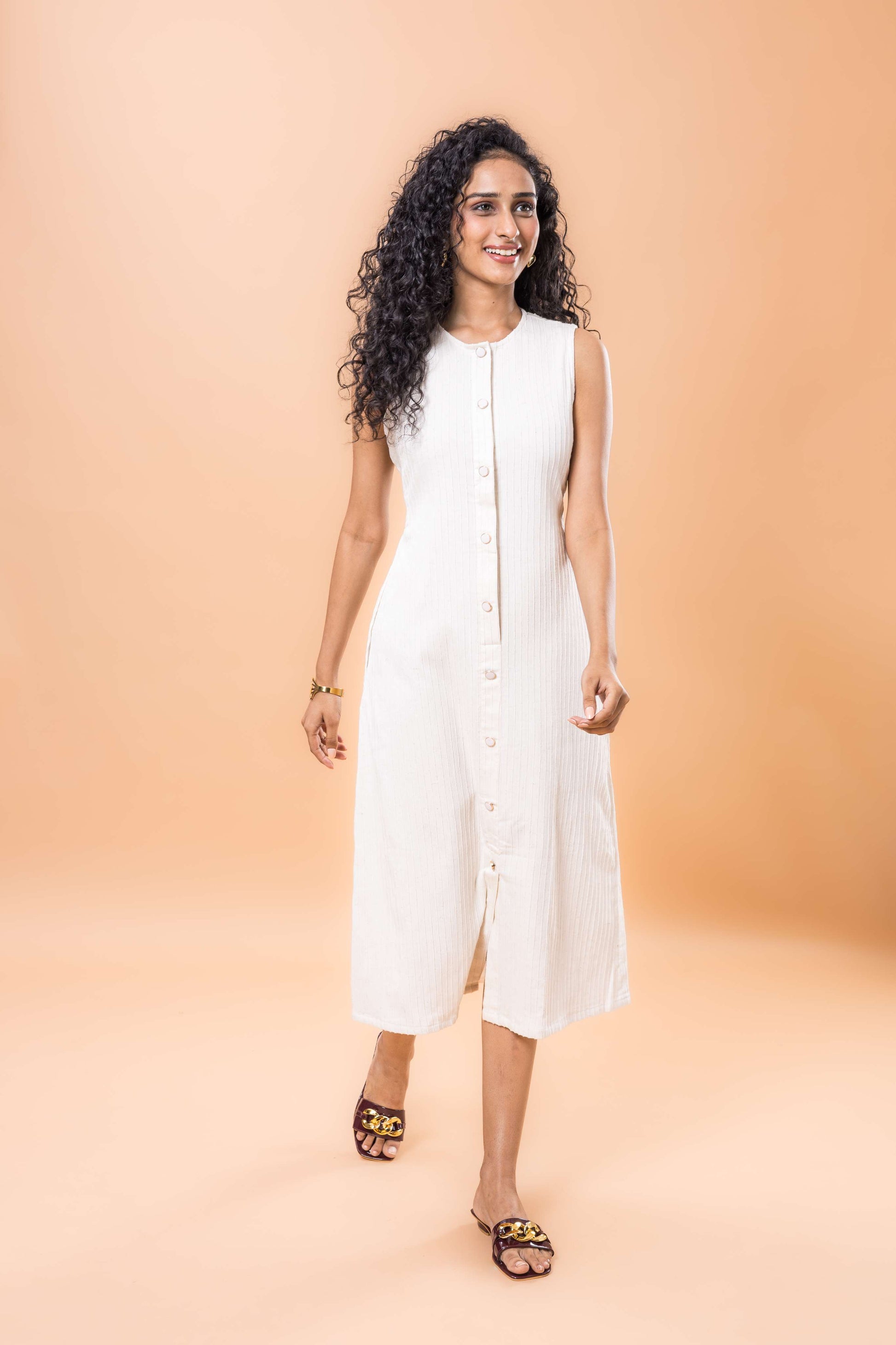 Linen White textured sleeveless dress